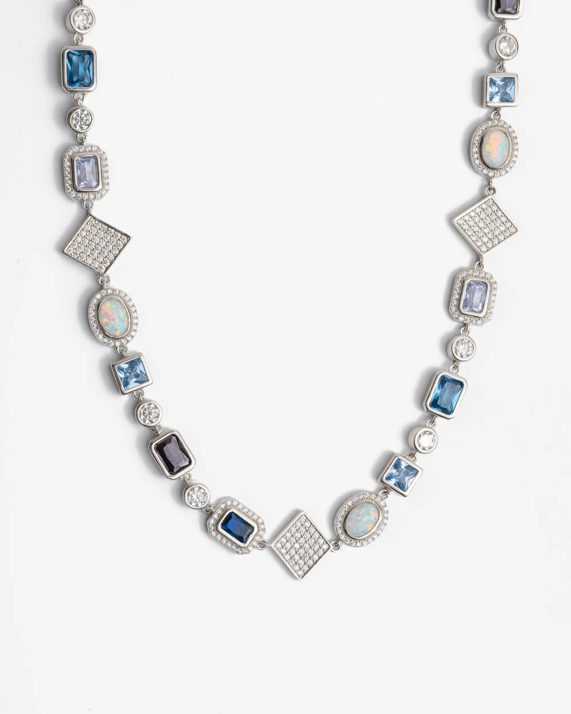 Motif Gemstone Chain Yaluum