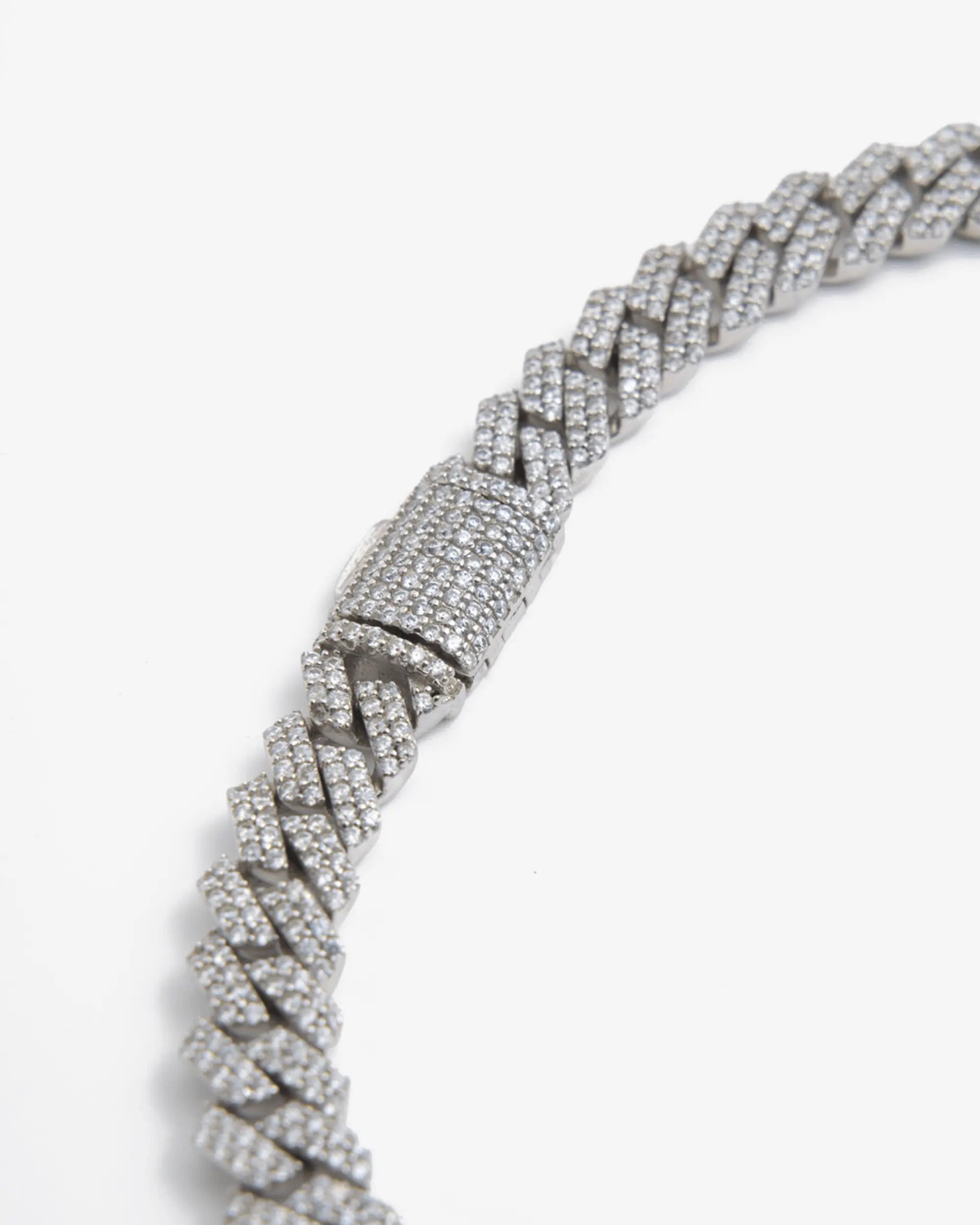 8MM Moissanite Prong Chain Yaluum