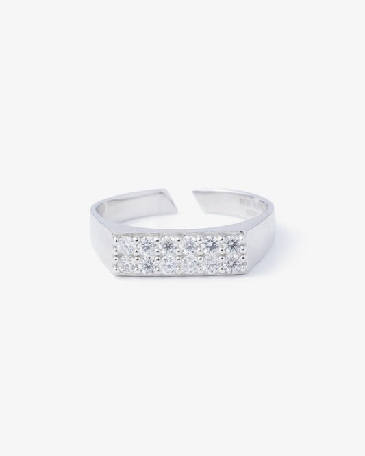 Moissanite Signet Ring Yaluum