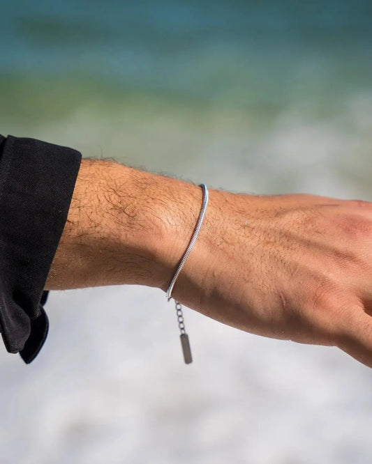 Yaluum 2mm snake bracelet free gift