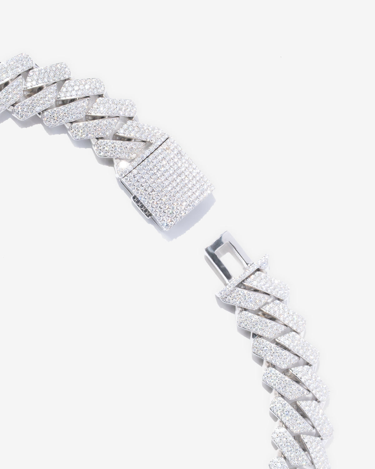 20MM Moissanite Prong Link Chain