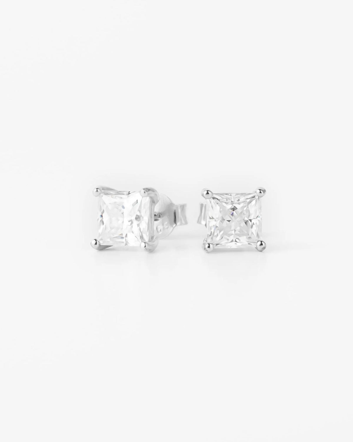 6MM Square Moissanite Earrings Yaluum