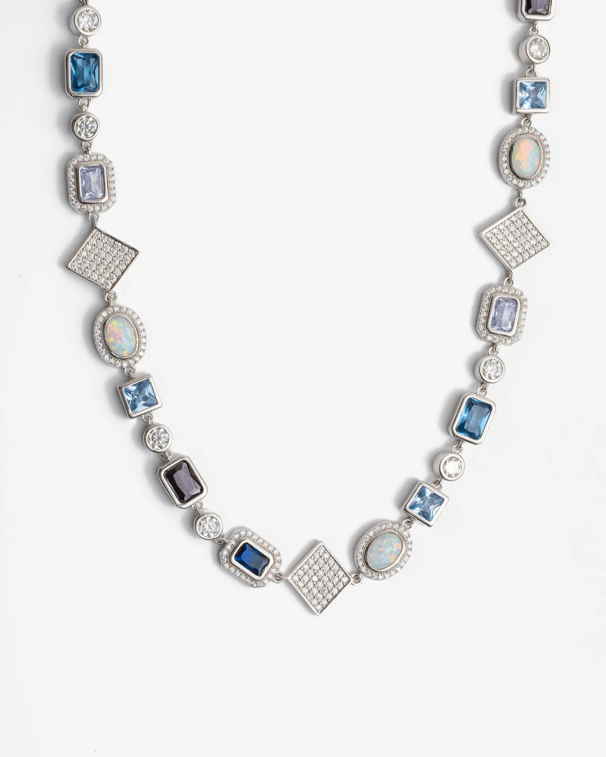 Motif Gemstone Chain Yaluum